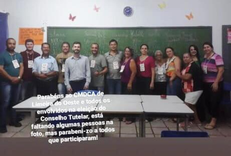 Equipe que trabalhou no dia da votação.